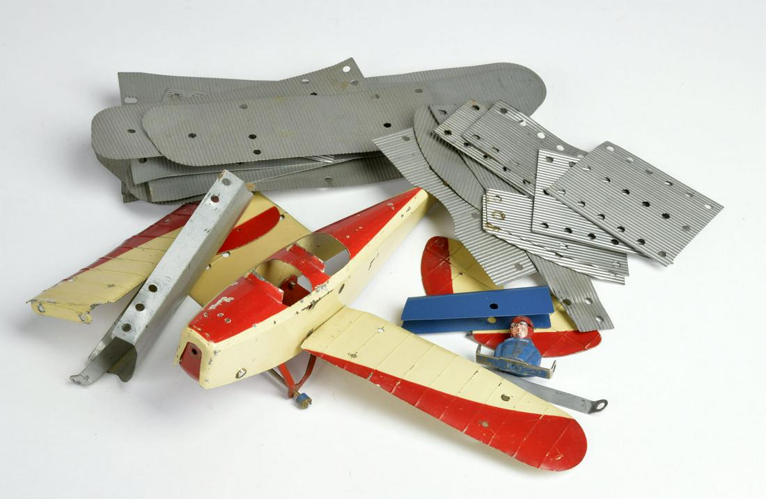 Meccano, Bauteile fur 2 Flugzeuge (1 of 1)
