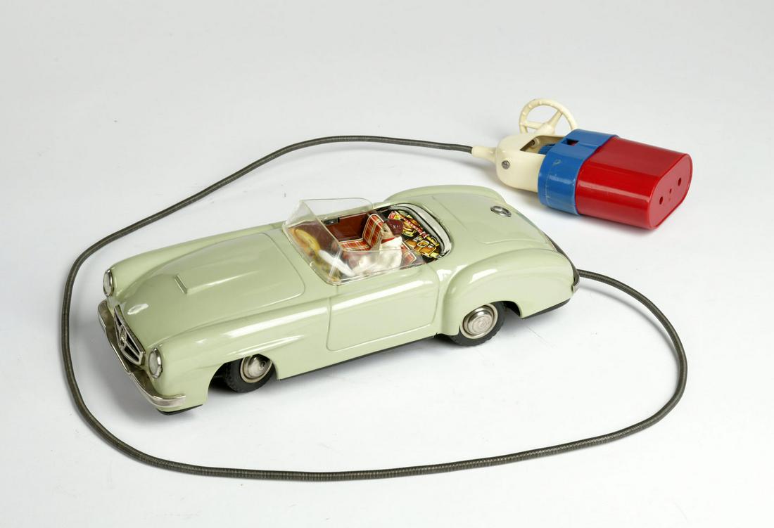 Seidel, Mercedes Cabrio (1 of 3)