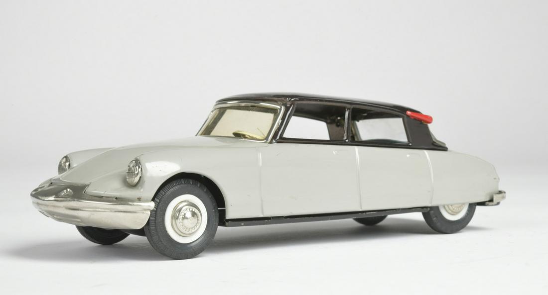 Jousta, Citroen DS 2 (1 of 3)