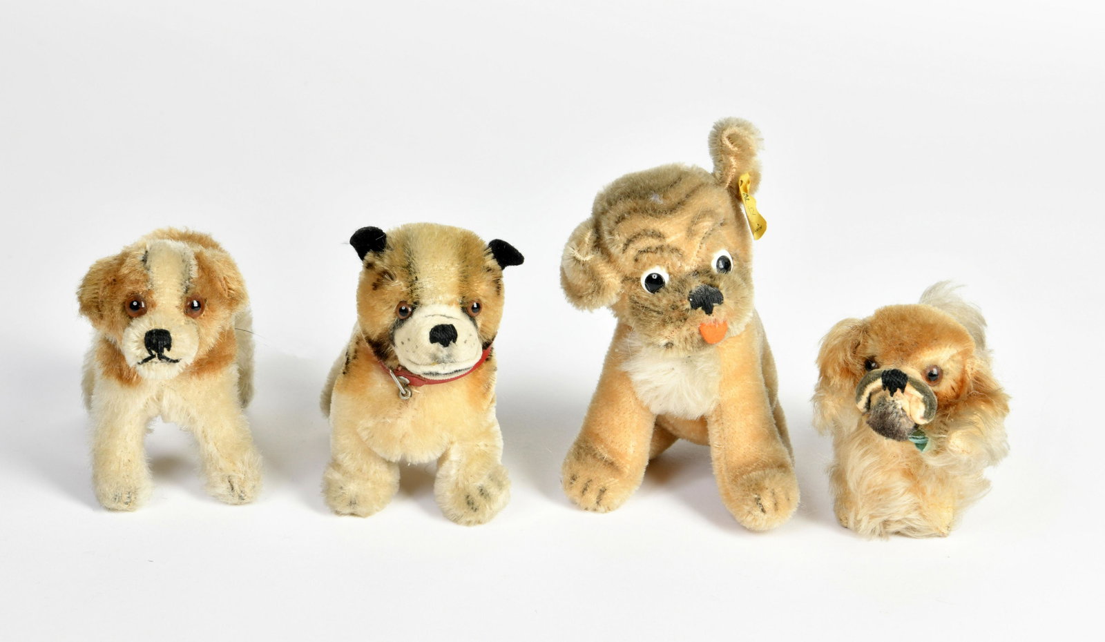 Steiff, 4 Hunde: Steiff, 4 Hunde, Germany, Mohair, 10-13cm, min. Altersspuren