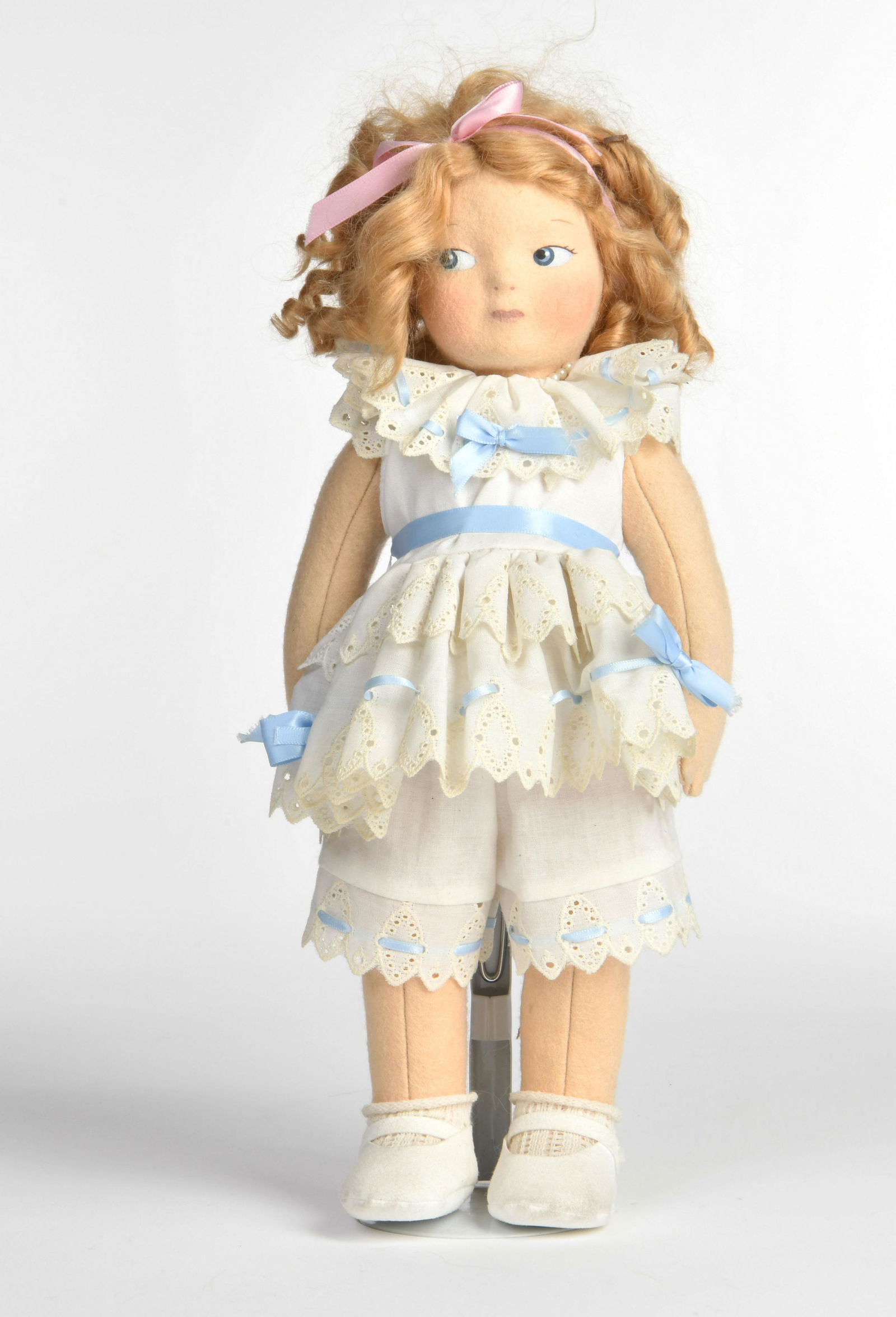 John Wright Dolls, Little Girl: John Wright Dolls, Little Girl, England, 40cm, Etikett fehlt, sonst sehr guter Zustand