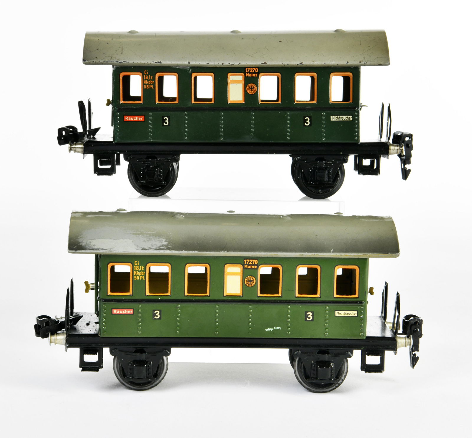 Marklin, 2x Personenwagen 1727 (1 of 3)
