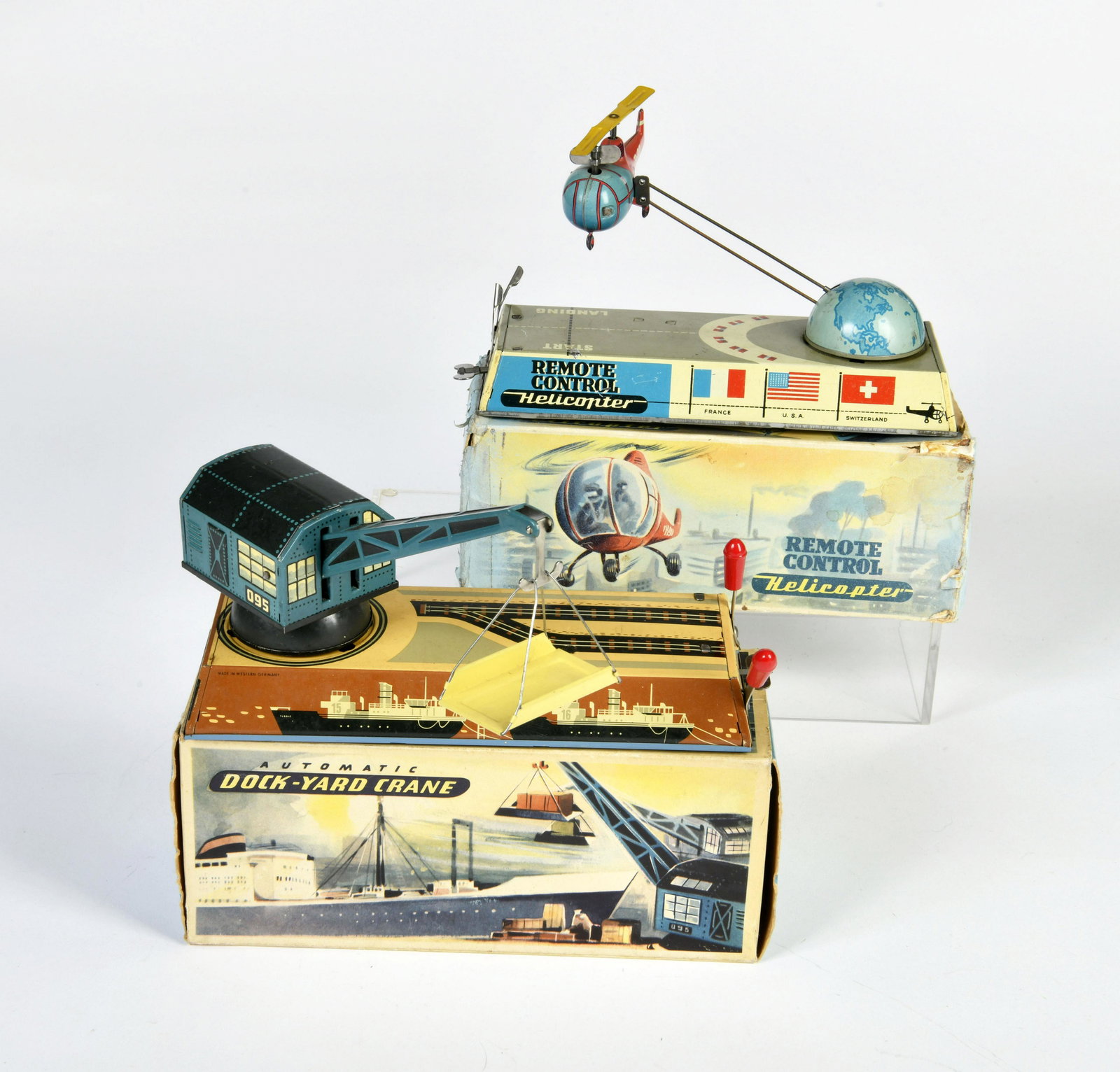 Biller, Dock Yard + Remote Control Helicopter (1 of 3)