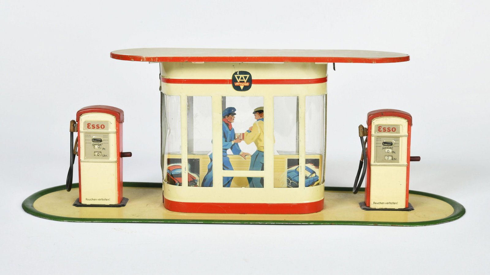 Arnold, ESSO Tankstelle (1 of 2)