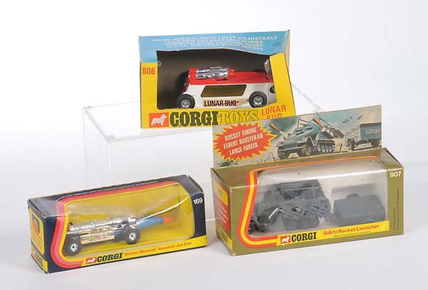 Corgi Toys: English: Corgi Toys: Lunar Bug, Jet Car, Rocket Launcher, England, original box condition 2/3+, condition 1/1- Deutsch: Corgi Toys: Lunar Bug, Jet Car, Rocket Launcher, 1:43, England, Okt Z 2/3+, Z 1/