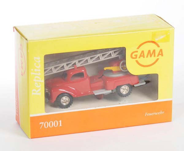 Gama: English: Gama, Fire Engine, original box condition 1, Trix Reproduction, condition 1 Deutsch: Gama, Feuerwehr, 23 cm, Okt Z 1, Trix Reproduktion, Z 1, (103)
