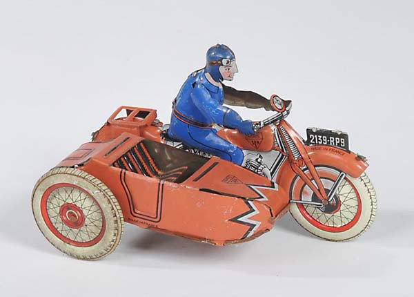 SFA: English: SFA, Motor Bike with Side Car, France, tin, paint damages, condition 2- Deutsch: SFA, Motorrad mit Beiwagen, France, 17 cm, Blech, Lackmängel, Z 2-, (3387)