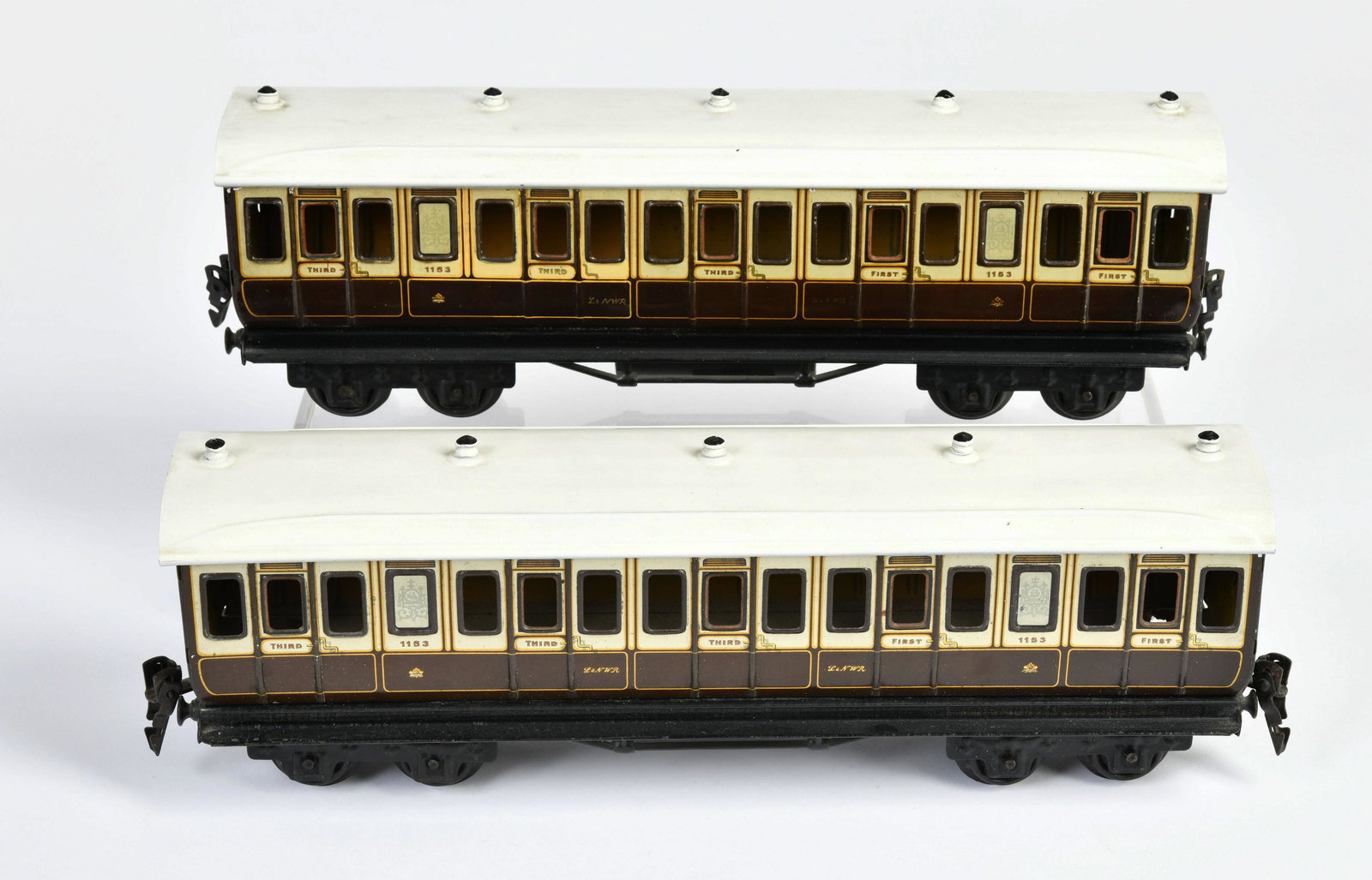 Marklin, 2 Englische Personenwagen (1 of 2)