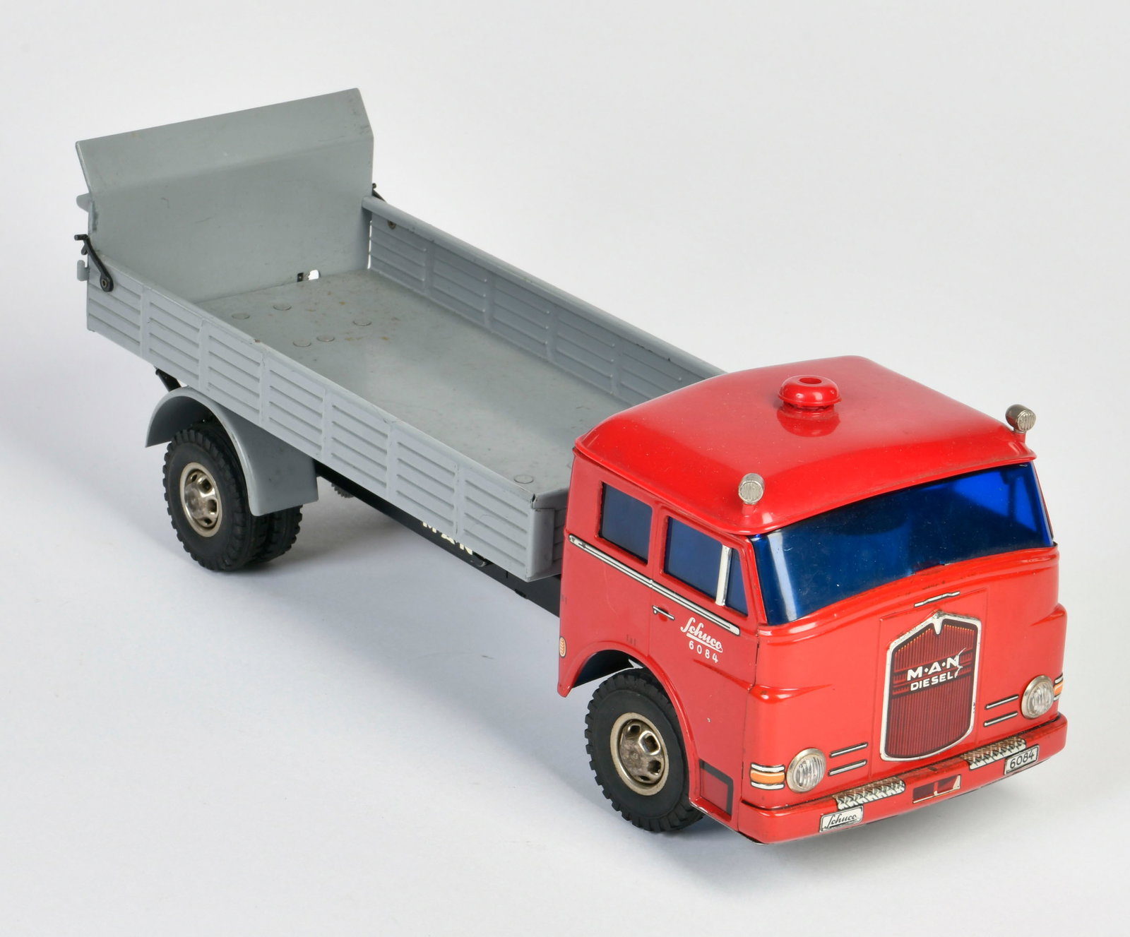 Schuco, Elektro Fernlenk LKW 5306 (1 of 3)