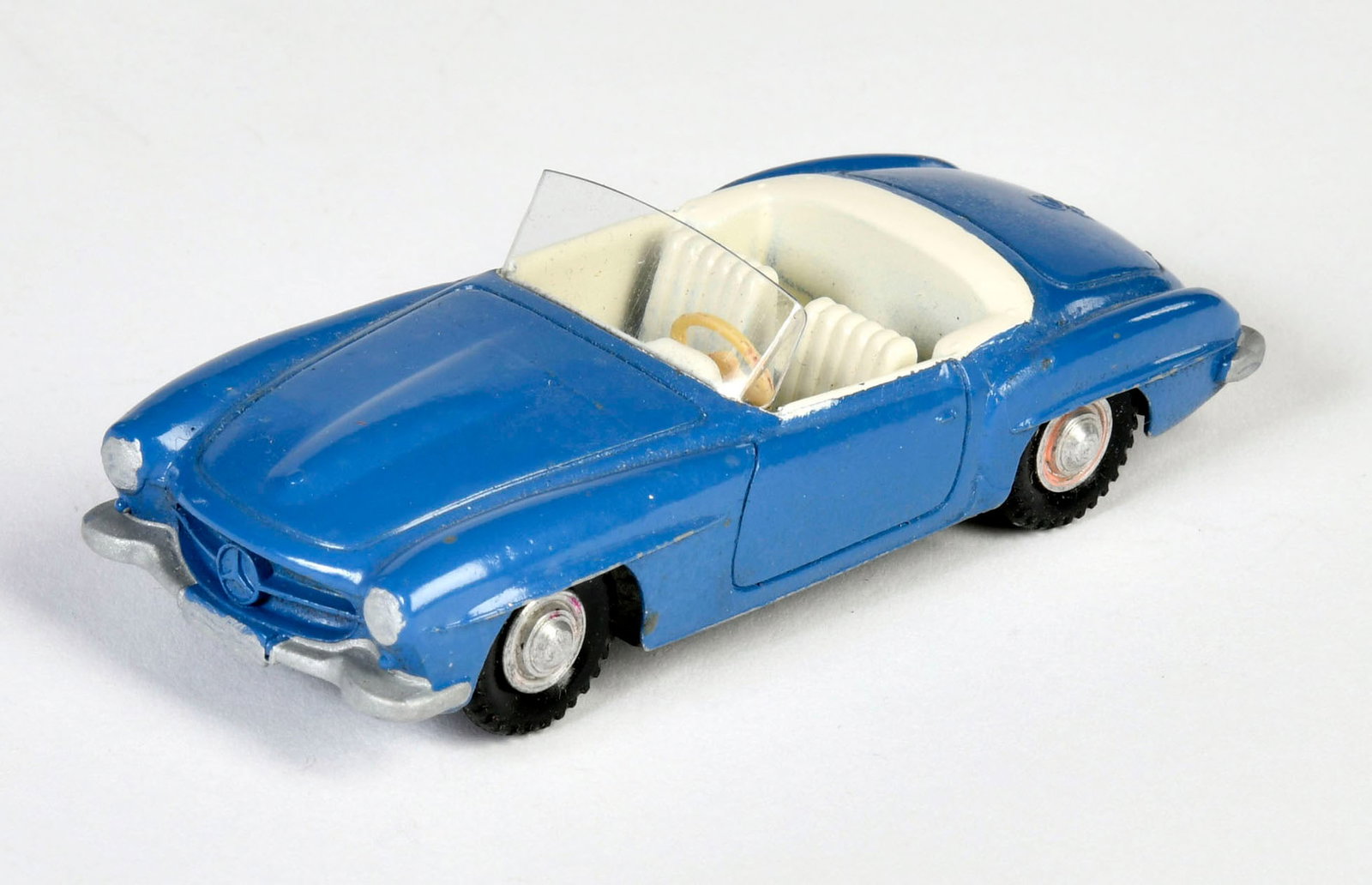Marklin, Mercedes 190 SL: Marklin, Mercedes 190 SL, W.-Germany, 1:43, min. LM, Z 2+