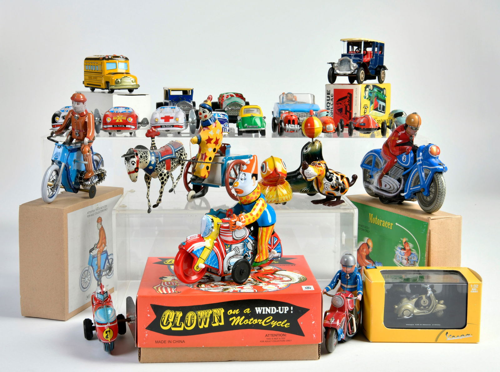 Konvolut Blechspielzeug (1 of 1)