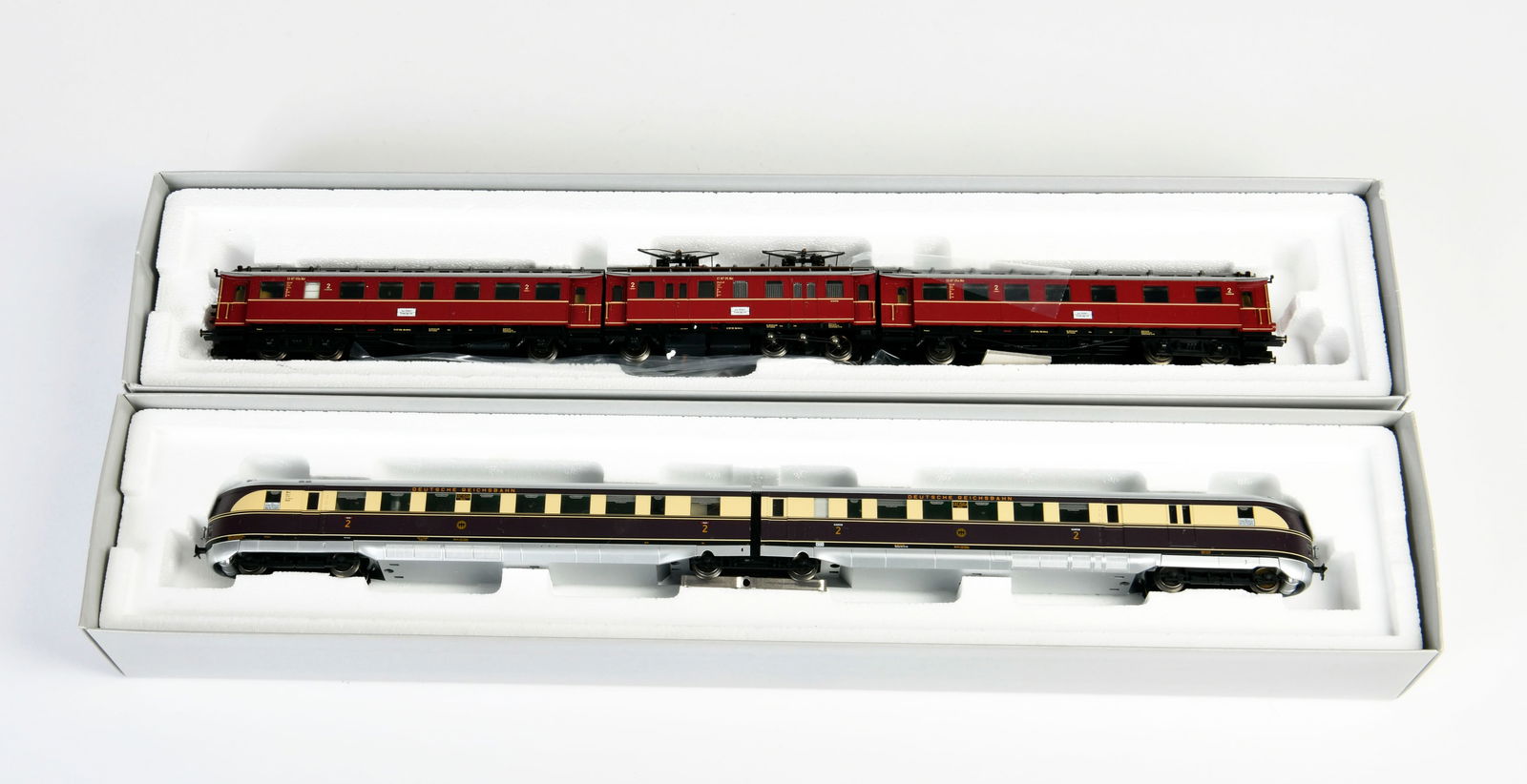 Marklin, H0, 2 Triebwagen (1 of 1)