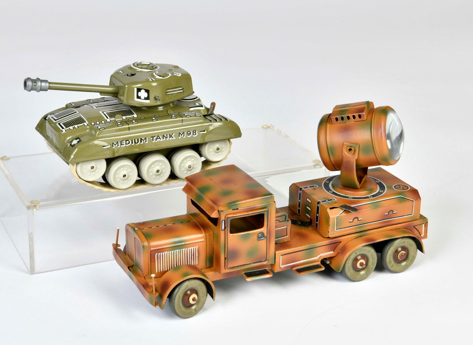 Tippco Nachbau, Scheinwerferwagen & Gama, Panzer (1 of 1)