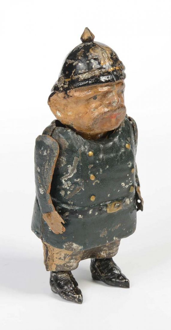 Guenthermann: English: Guenthemann, Policeman, Germany, prewar, tin, windup ok, severe paint damage, age old, partially repainted Deutsch: Günthermann, Polizist, 21 cm hoch, Germany VK, Blech, Uhrwerk ok, starke L