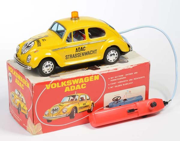 Taiyo: English: Taiyo, VW Beetle ADAC, Japan, tin, battery drive, defect, original box condition 2-3, optically condition 2+ Deutsch: Taiyo, VW Käfer ADAC, 24 cm, Japan, Blech, Elektroantrieb defekt, Okt 2-