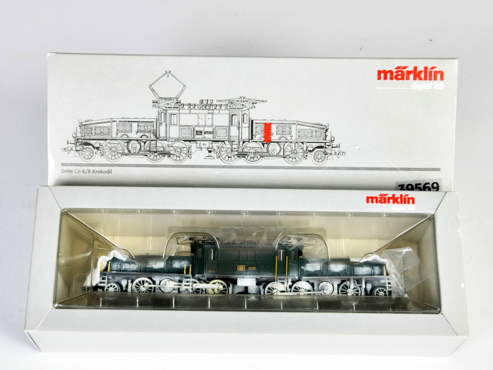 Marklin, Ce 6/8 Krokodil, verschneite Version (1 of 1)