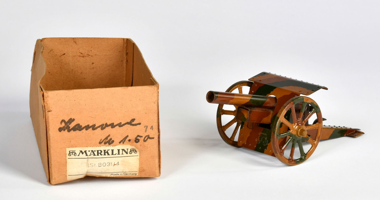 Marklin, Geschutz 8031/4 (1 of 2)