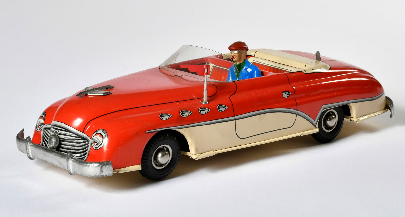 Joustra, Cabriolet: Joustra, Cabriolet, France, 29 cm, Blech, Bat. Antrieb ok, mit Fahrer, Z 1