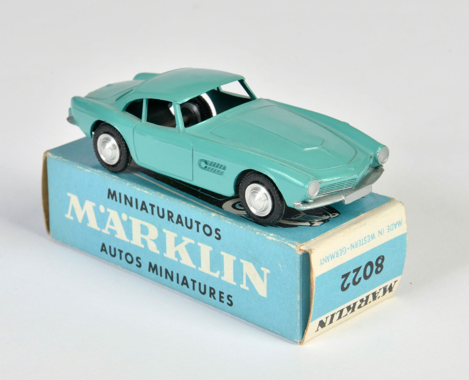 Marklin, BMW 507 8022 (1 of 1)