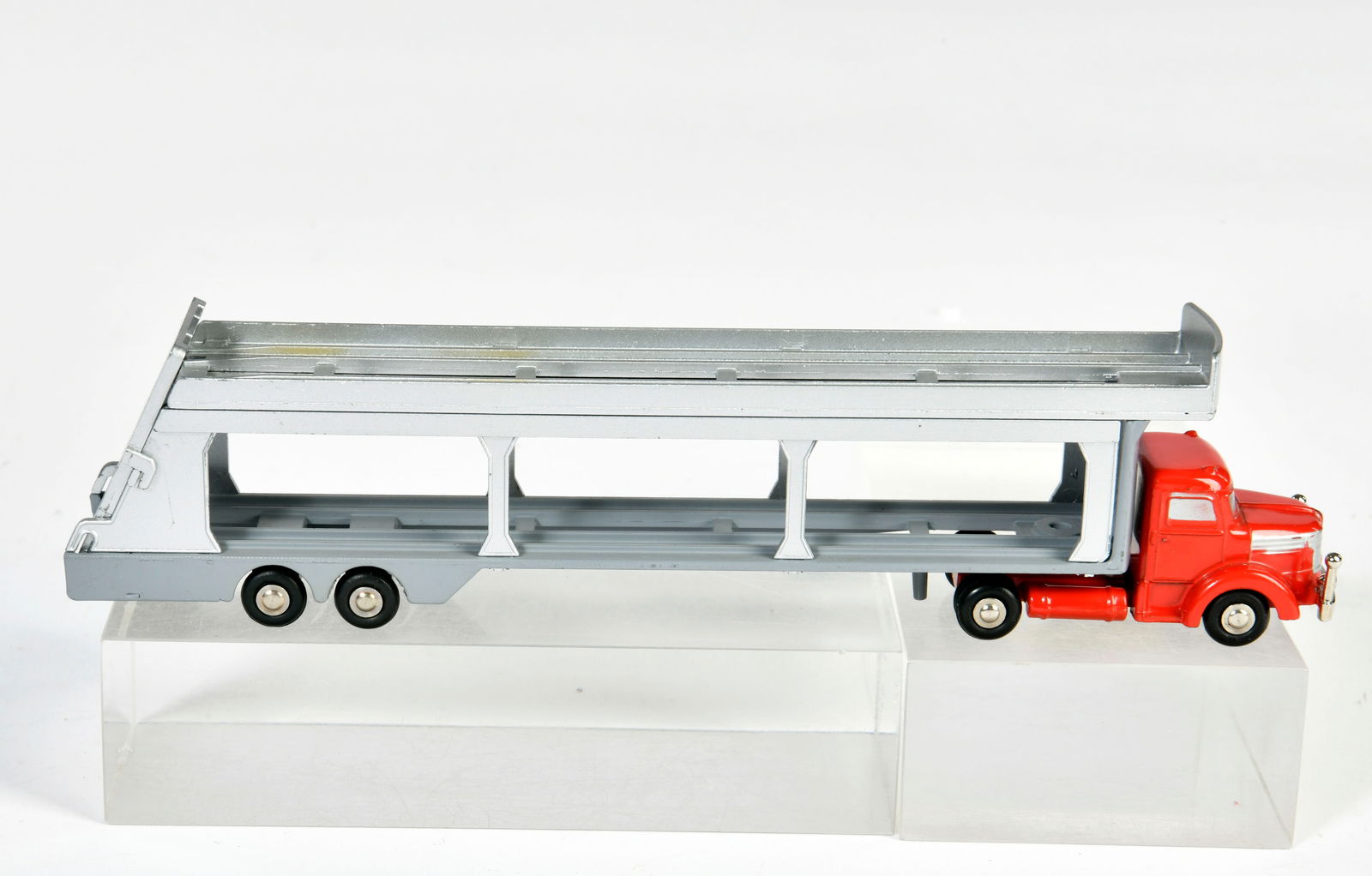 Schuco, Piccolo 761 Autotransporter (1 of 1)