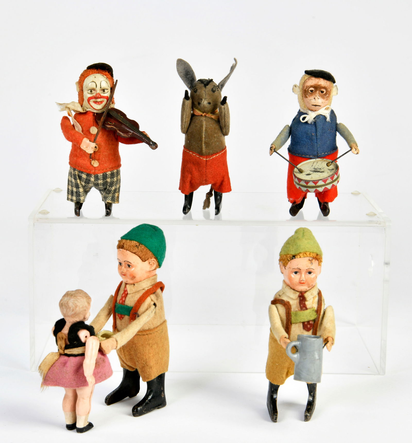 Schuco, 5 Tanzfiguren mit Mangeln (1 of 1)