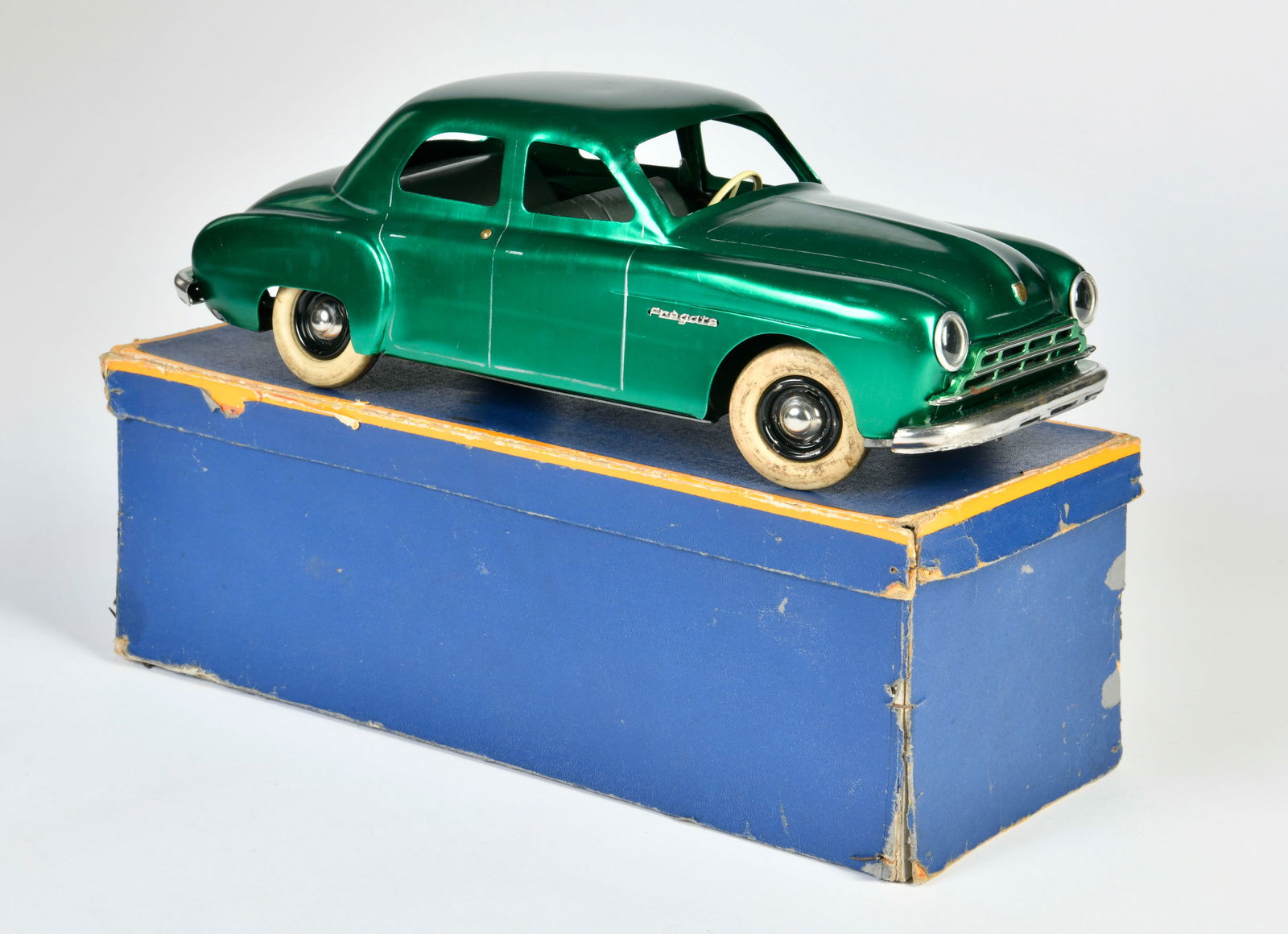 CIJ, Renault Fregate (1 of 3)