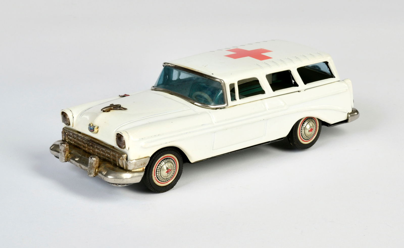 Bandai, Ford Ambulance (1 of 3)