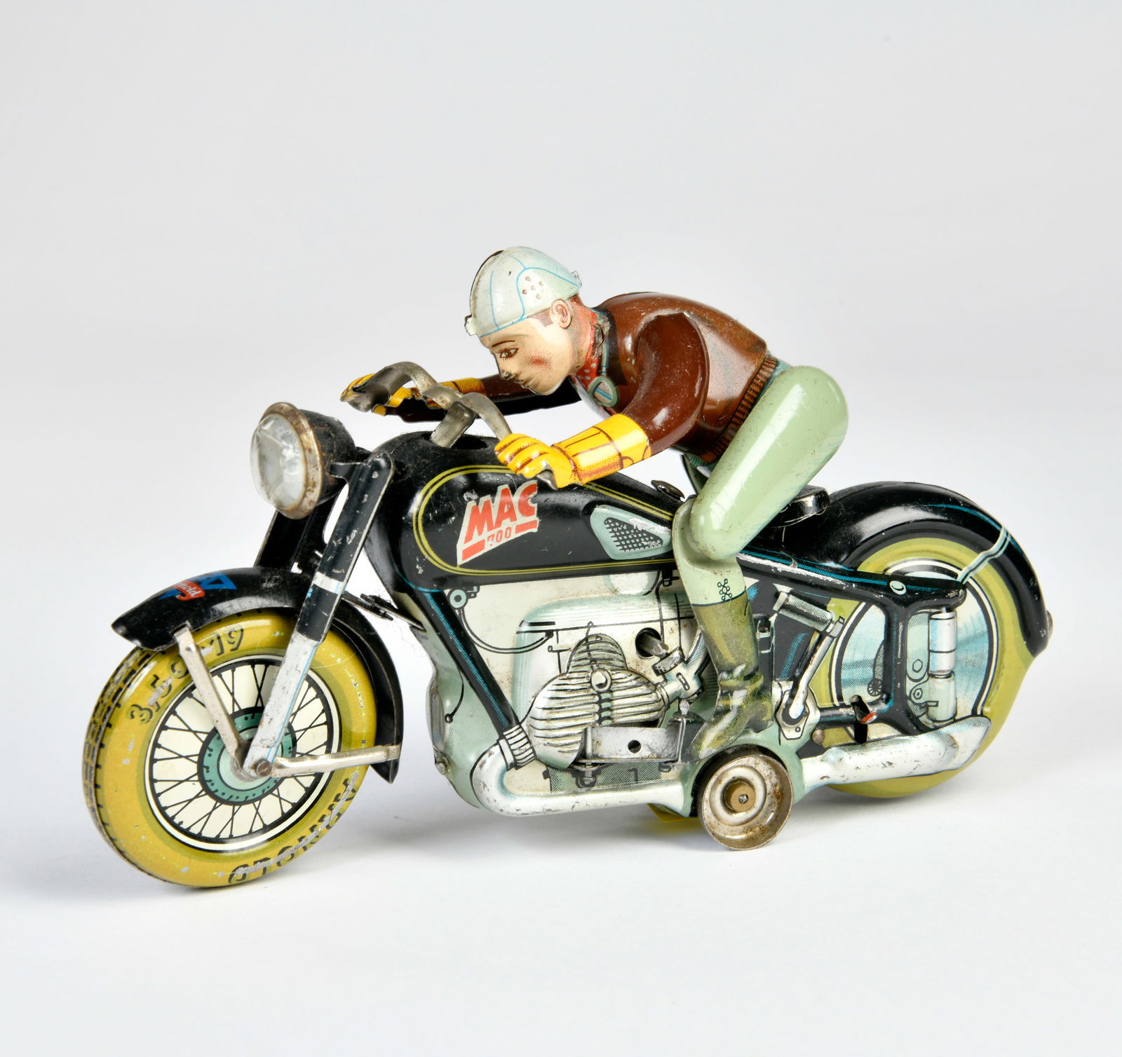 Arnold, Motorrad MAC (1 of 3)