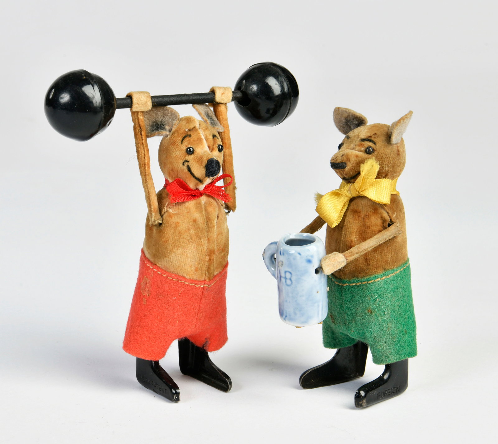 Schuco, Maus mit Kug & Maus mit Gewicht (1 of 2)