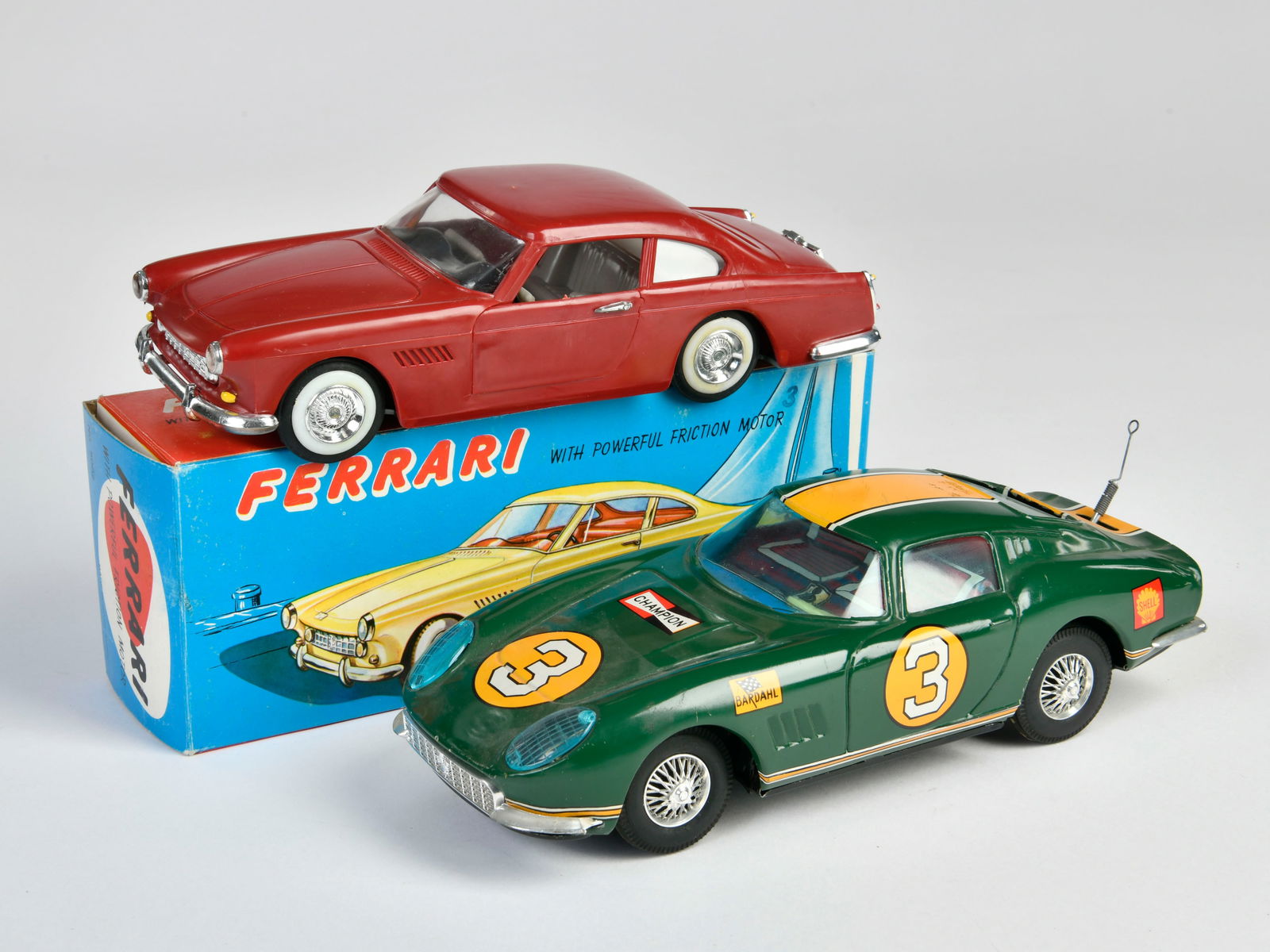 Bandai & W Toys, 2x Ferrari (1 of 2)