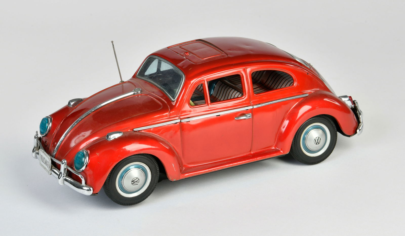 Bandai, VW Kafer (1 of 3)