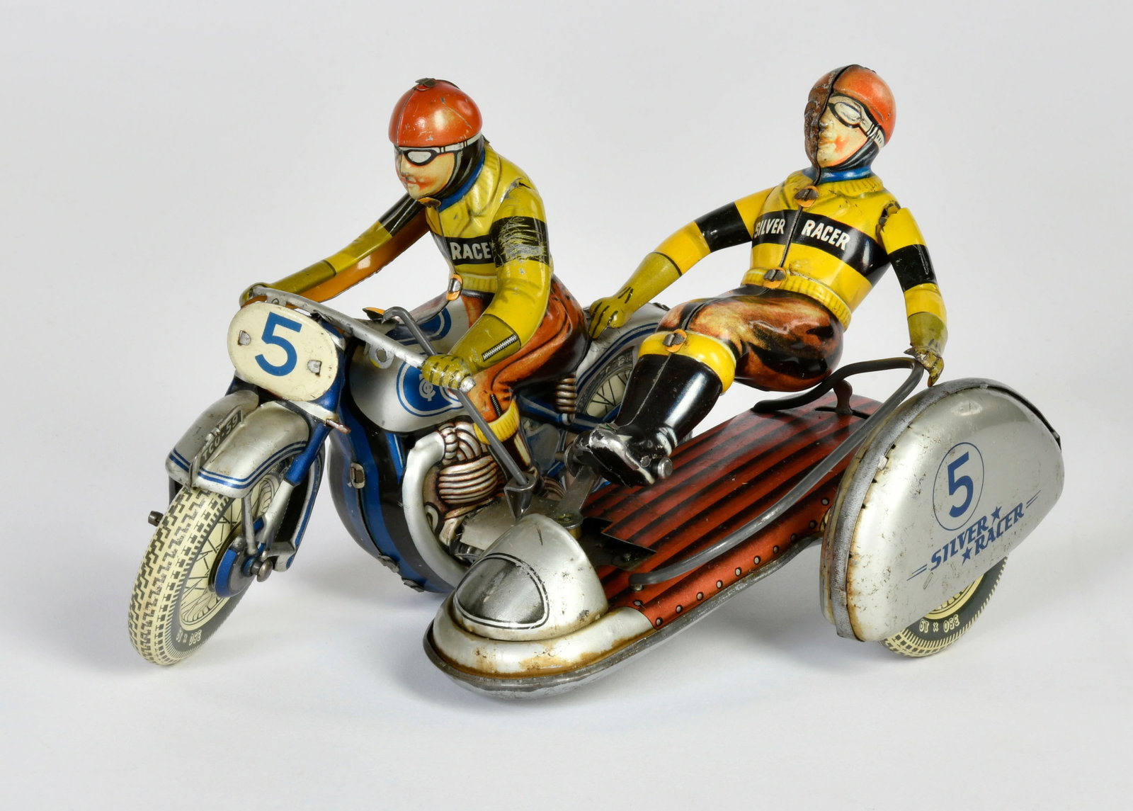 Tippco, Silver Racer (1 of 2)