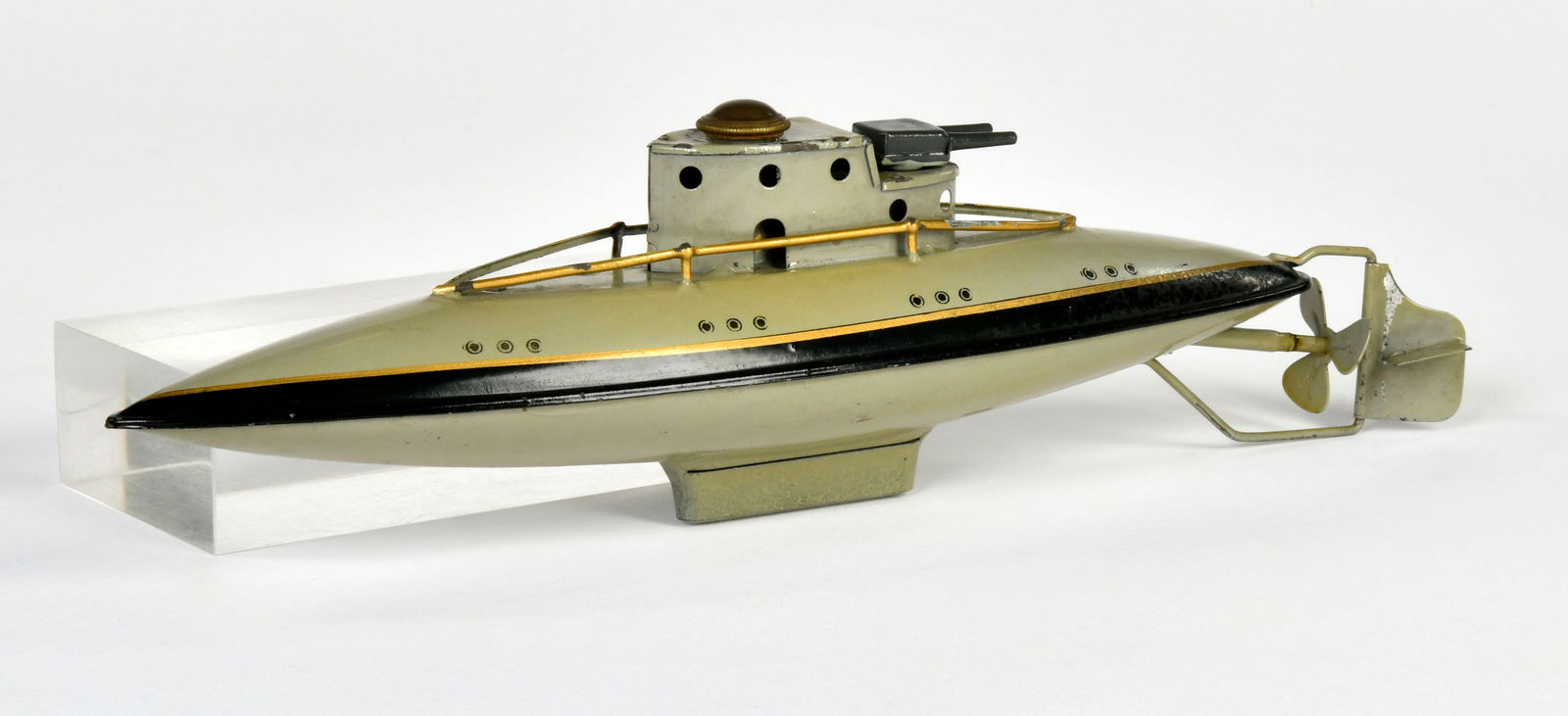 Bing, U-Boot (1 of 2)