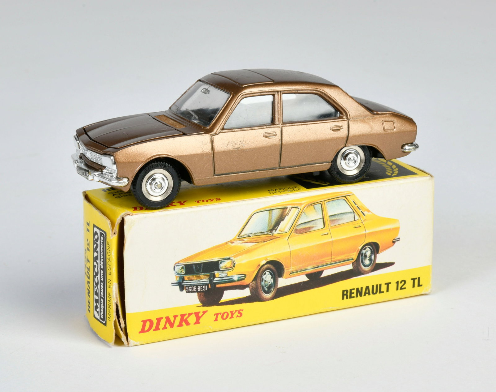 Dinky Toys, 1424 Renault 12: Dinky Toys, 1424 Renault 12, brown, Spain, 1:43, diecast, box C 1, C 1