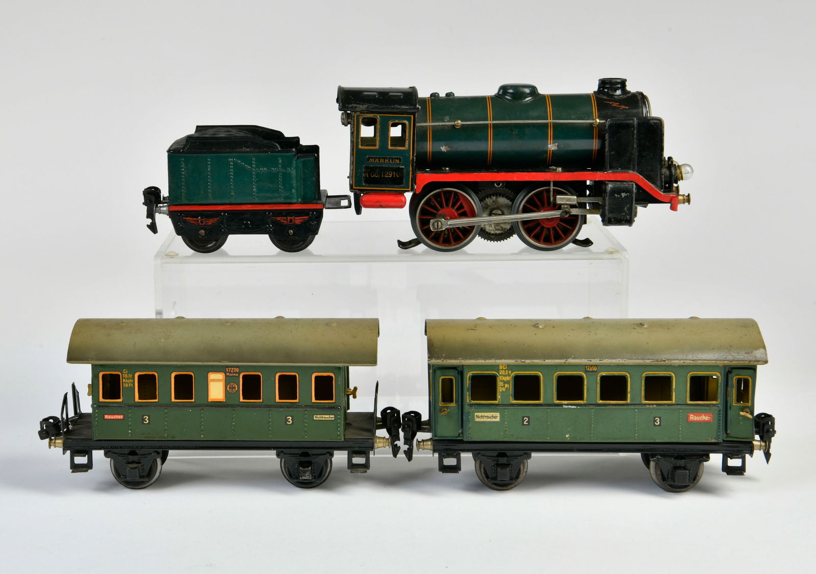 Marklin, Lok R66/12910 & 2 Personenwagen (1 of 1)