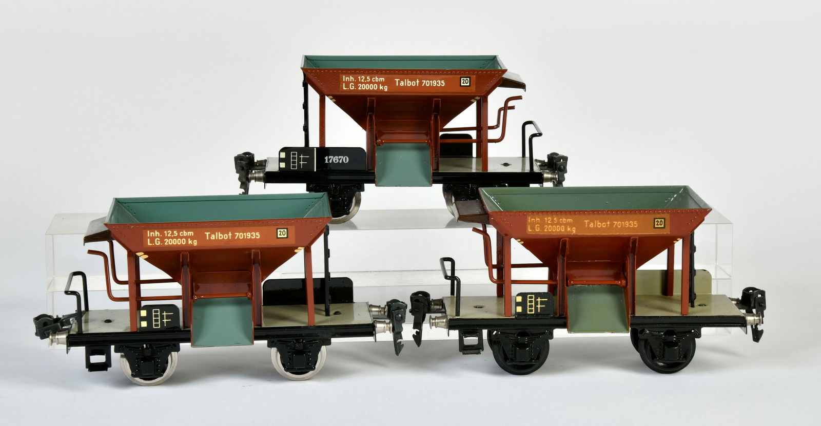 Marklin, Hehr, 3 Schuttgut-Guterwagen 17670 (1 of 1)