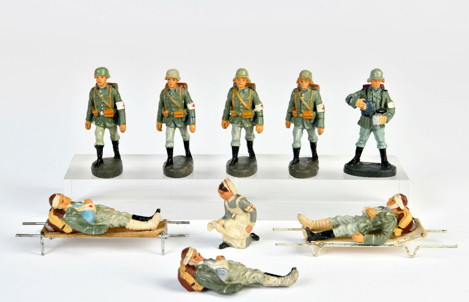 Elastolin, Lineol, Sanitatsfiguren (1 of 1)