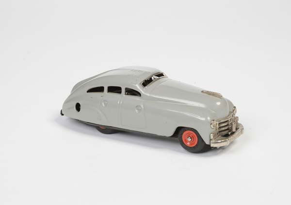 Schuco: English:Schuco, Patent Car 1750, US Zone Germany, tin, minimal paint damage, condition 1- Deutsch:Schuco, Patentauto 1750, 15 cm, US Zone Germany, Blech, minimale Lackmängel, Z 1-, (3337)