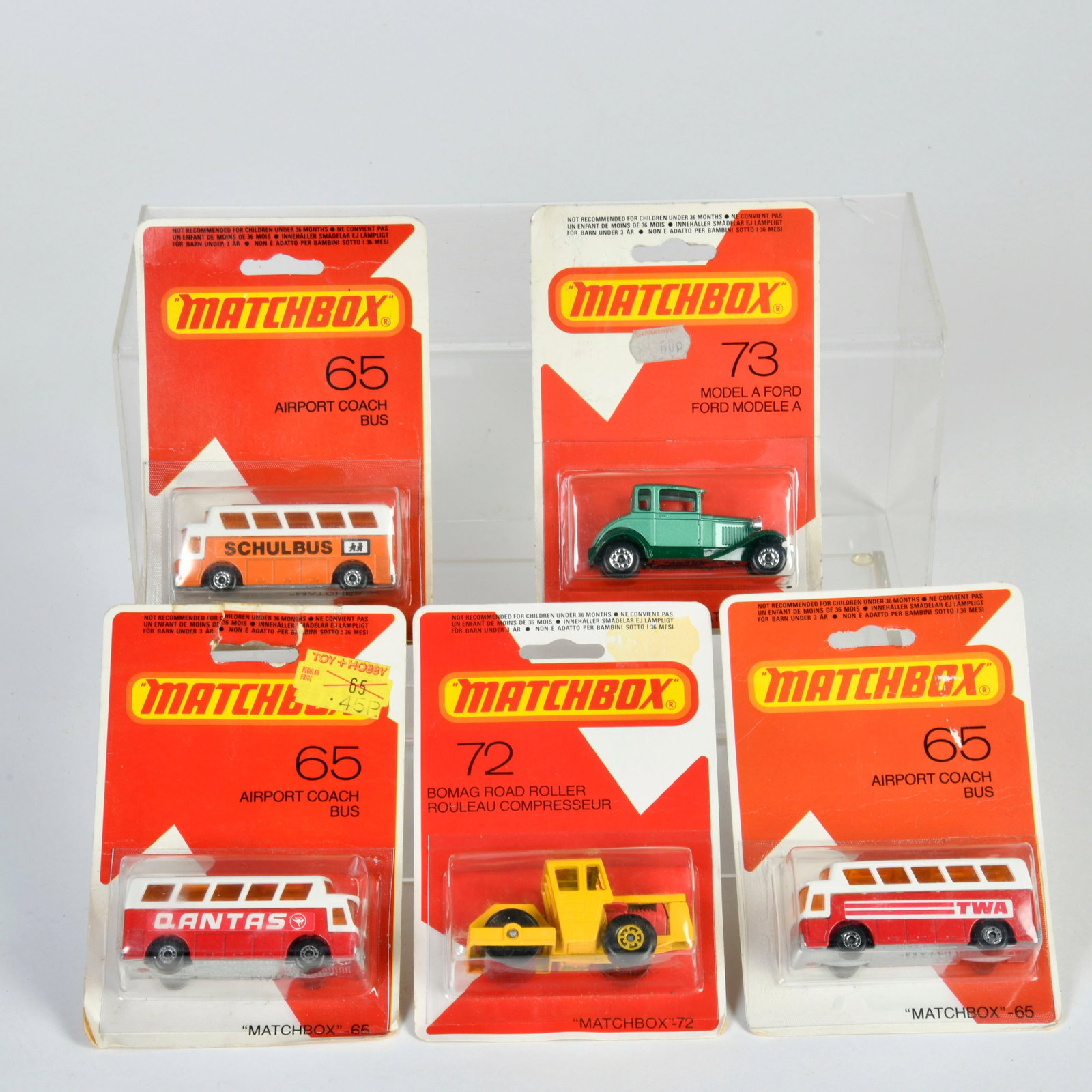 Matchbox, Serie Superfast (1972), 3x 66 Airport Coach Bus, 72 Bomag, 73 Ford Model A: Matchbox, Serie Superfast (1972), 3x 66 Airport Coach Bus, ("Quantas" + "Schulbus" + "TWA"), 72 Bomag, 73 Ford Model A, meist Z 1