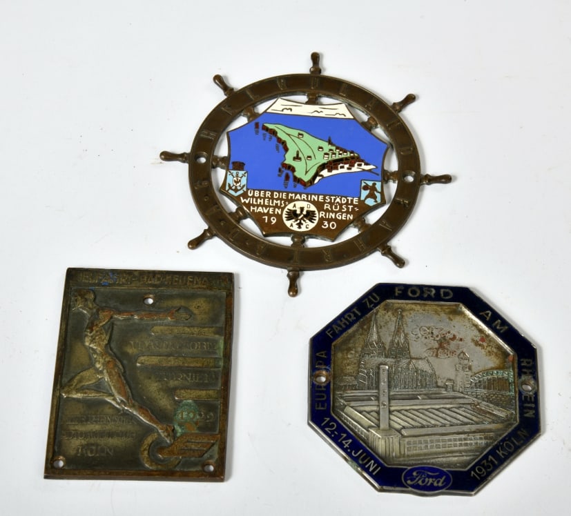 Autoplaketten: ADAC Helgoland Fahrt, Autom.club Koln VI, Autom. Turnier 1929, Europafahrt Ford, Ford: Autoplaketten: ADAC Helgoland Fahrt 1930, Bronzeguss emailliert, Mittelrheinischer Automobilclub Koln VI. Automobilturnier 1929 (Zielfahrt Bad Neuenahr), Bronzeguss, Europafahrt zu Ford am Rhein Juni