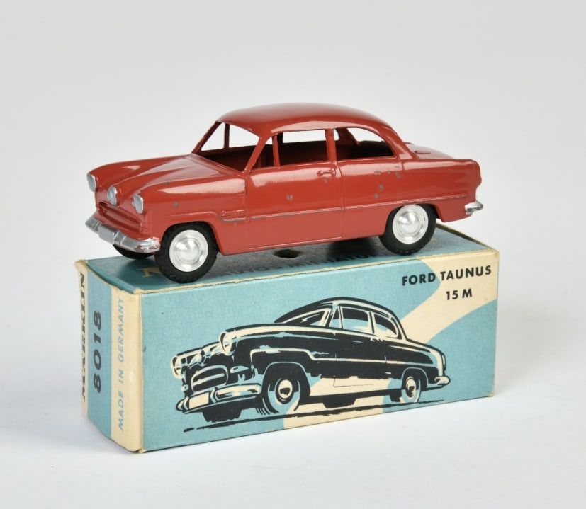 Marklin, Ford Taunus 8018: Marklin, Ford Taunus 8018, W.-Germany, 1:43, Druckguss, Okt Z 1-, Z 1-