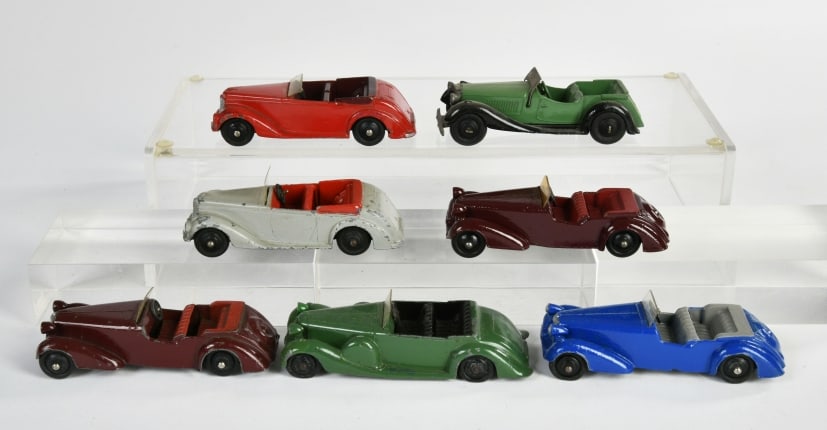 Dinky Toys, 7 Cabrios (1 of 1)