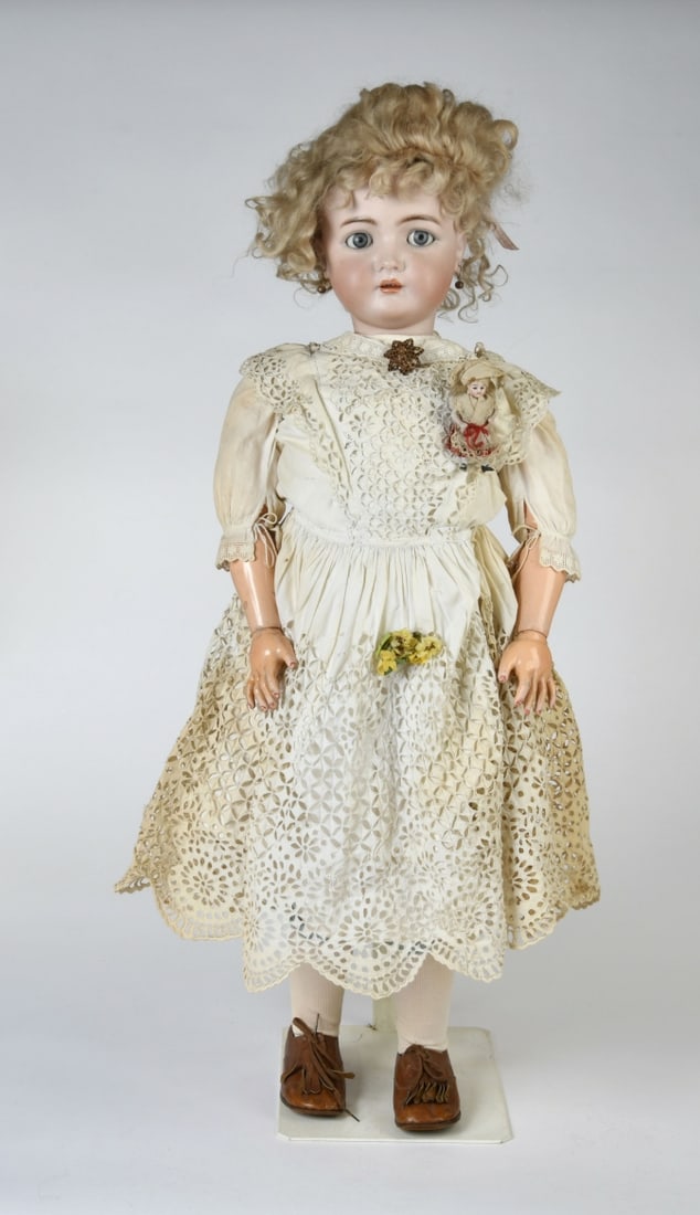 Kammer & Reinhardt, Puppe (1 of 3)