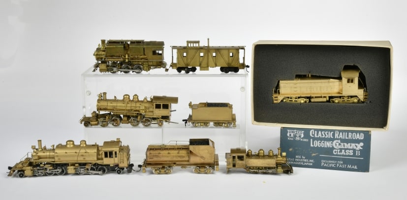 Brass Electric H0 & HOn3 Loks & Tender (1 of 1)