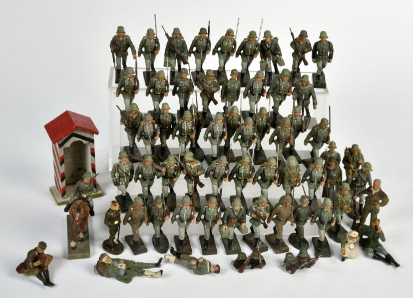 Elastolin, Lineol, ca. 60 Soldaten Lagerleben & marschierend (1 of 1)