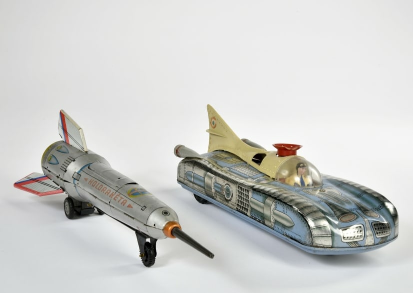 2 Space Toys, Hungary: 2 Space Toys, Hungary, 33-39 cm, LM, Z 3