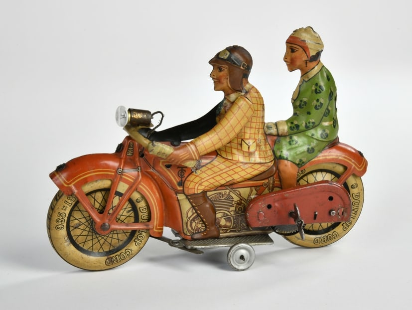 Tippco, Sozius Motorrad (1 of 2)