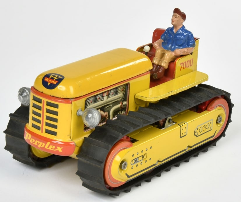 Arnold, Raupe Perplex (1 of 2)