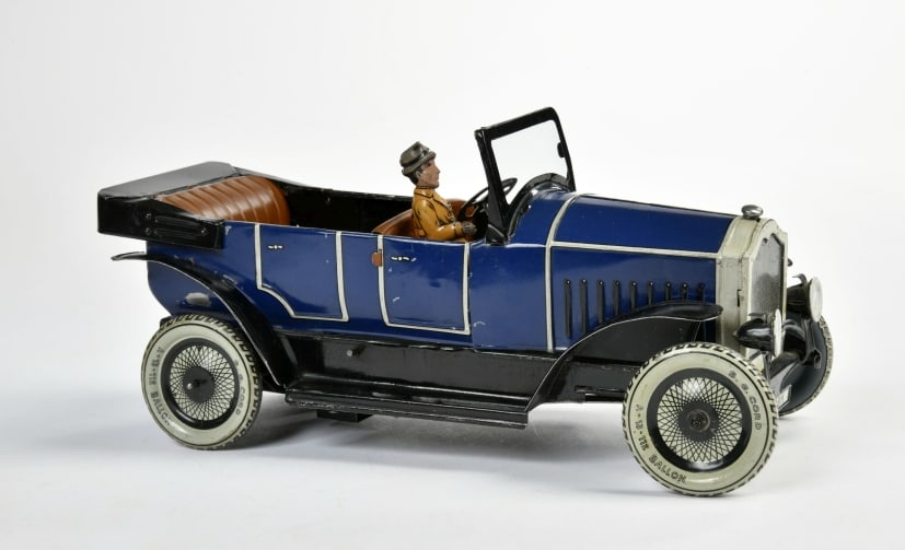 Gunthermann, offener Viersitzer (1 of 2)