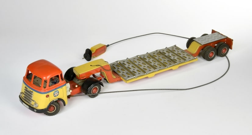 Arnold, Tieflader LKW (1 of 2)